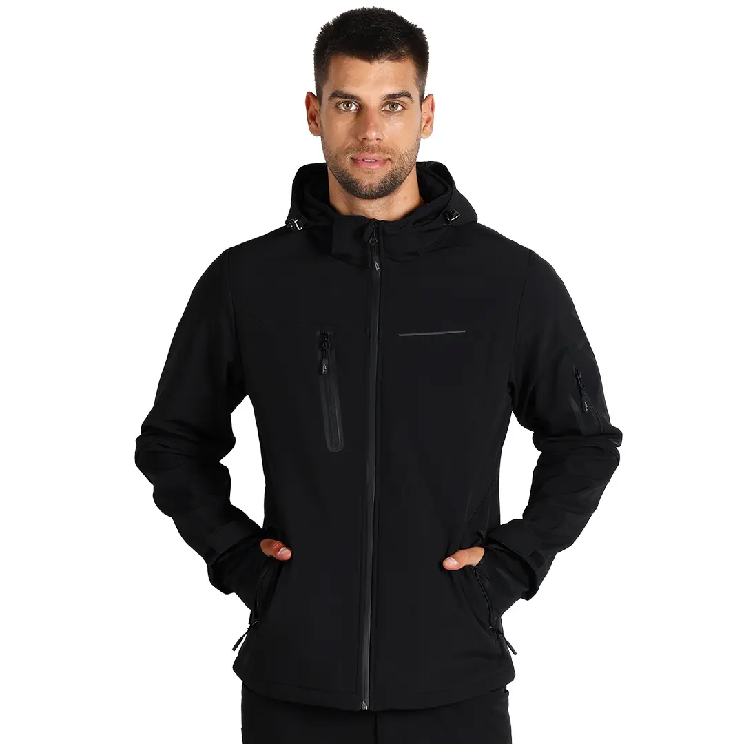 Majstor na terenu: softshell jakna + kapa, touch rukavice i punjiva lampa gratis